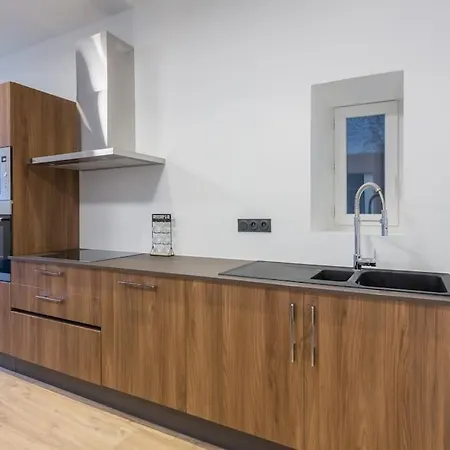 Apartman T3 Hypercentre - Neuf, Equipe Avec Parking A Proximite *
